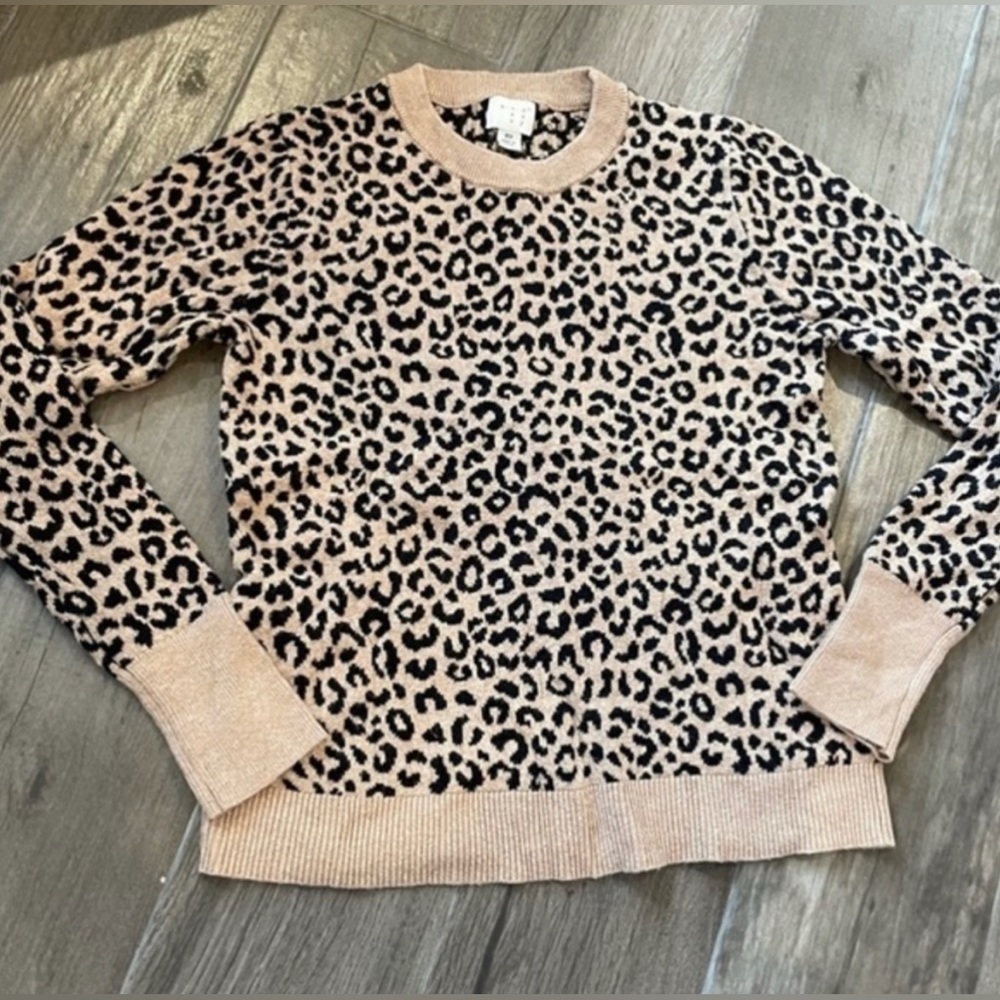 🖤 TRENDING!  Mob wife cheetah print sweater.